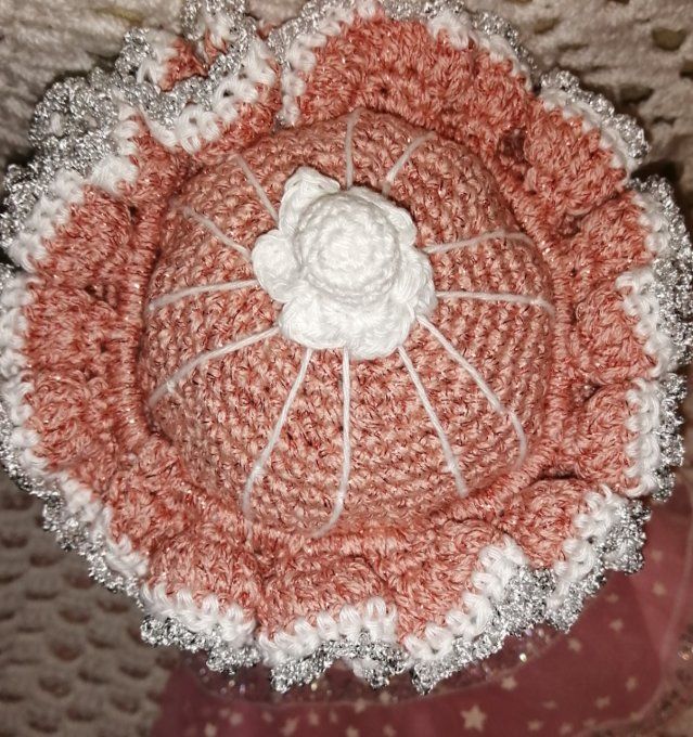 Tutoriel ombrelle scintillante pour poupée mannequin, au crochet